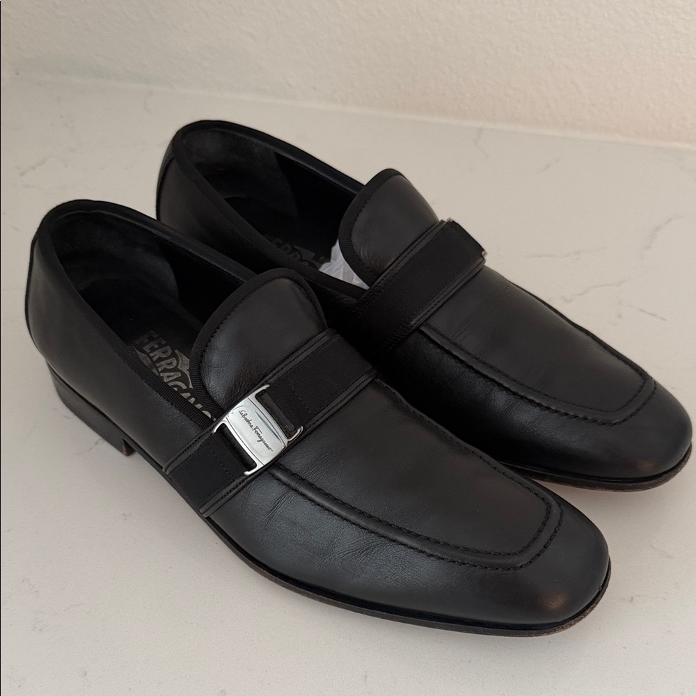 Salvatore Ferragamo Black Leather Slip-On Loafers Dress Shoes Mens 8.5